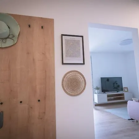 Novy Stylovy Byt, Blizko Letiska * Bratysława